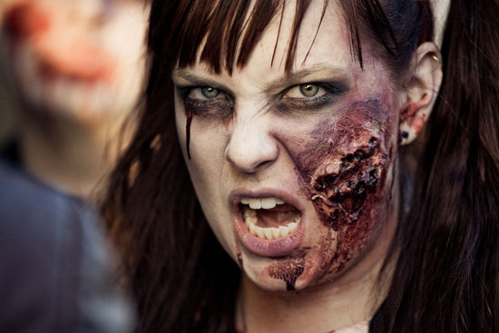 zombie-photos-9 zombie-photos-9