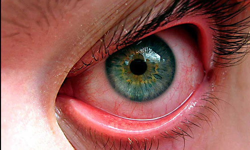 8-dark-eye Halloween Photoshop Tutorials - Dark Eye