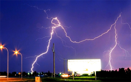 25-June-Storms Photos of Lightning - June Storms