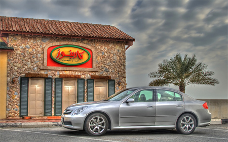 G35 at Carino's (HDR)