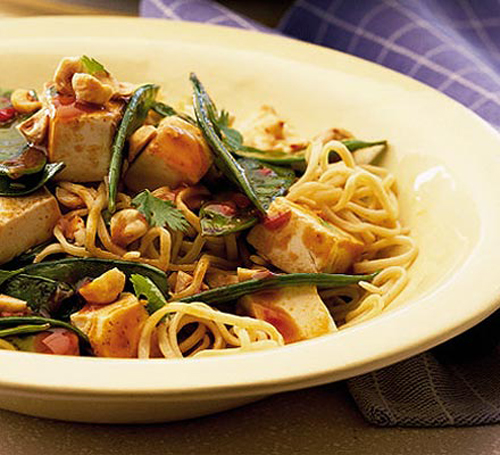 Food and Drink Photography Chinese Noodles with Tofu & Hazelnuts 22 food-and-drink-photography-22