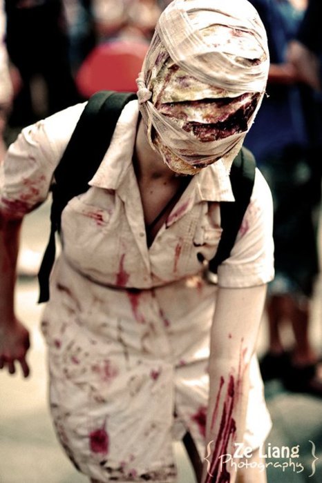Zombie Photo 27 Zombie-Photo-27