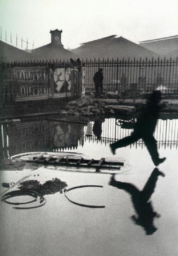 Image by Henri Cartier-Bresson at http://lvxphotography.net/masterpieces-of-photography/henry-cartier-bresson-paris-place-de-leuropa-gare-saint-lazare/