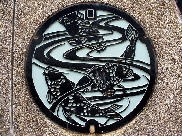 Japanese Manhole Design, documented by MRSY via YouTheDesigner.com
