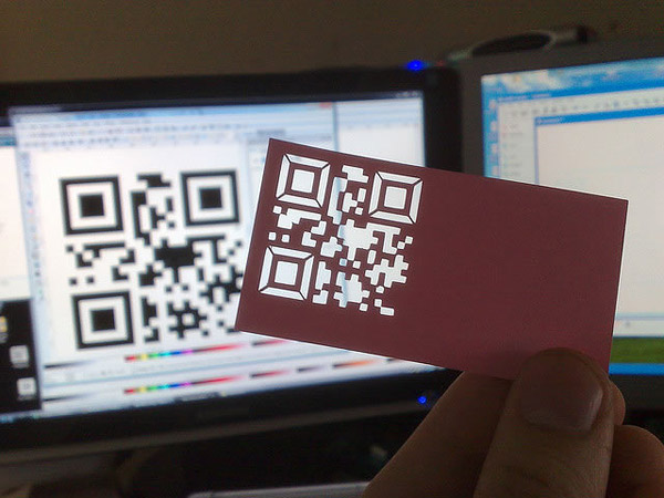 Tom Wyatt's business card via YouTheDesigner Tom Wyatt's business card