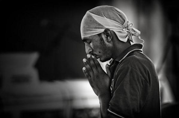 "Sikh Temple, Dubai" | Photography by Khalid Aziz "Sikh Temple, Dubai" | Photography by Khalid Aziz via YouTheDesigner