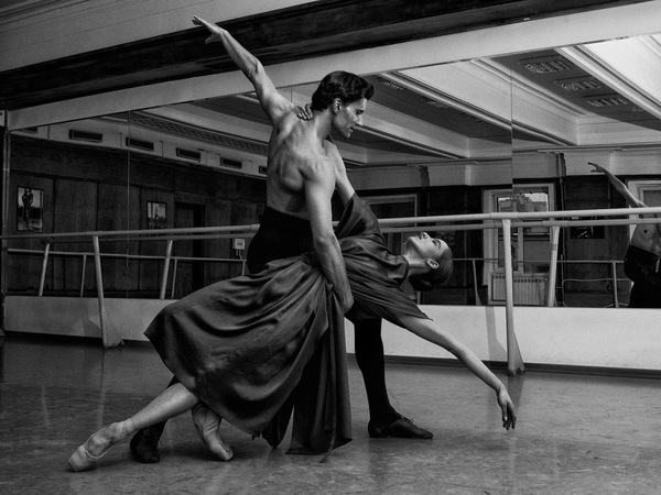 "When Dance Becomes A Poem" | Photography by Georgi Andinov "When Dance Becomes A Poem" | Photography by Georgi Andinov via YouTheDesigner