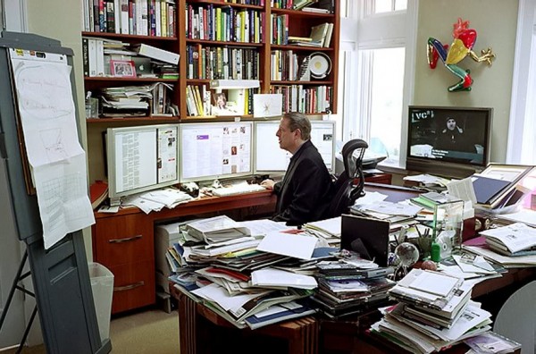 clutter office