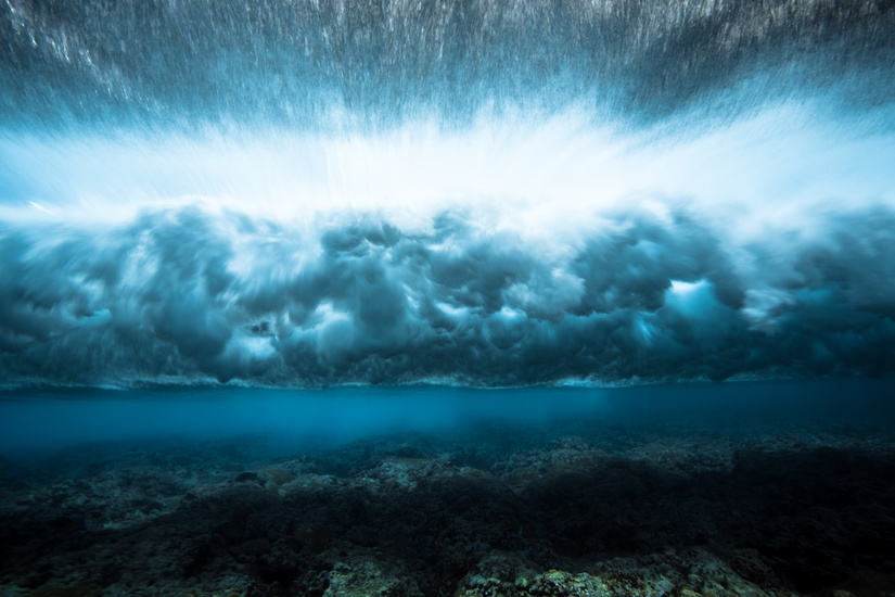 "Vacant" | The Underwater Project by Mark Tipple "Vacant" | The Underwater Project by Mark Tipple