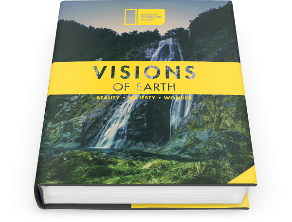 NatGeo Rebranding Project | Book Cover NatGeo Rebranding Project | Book Cover