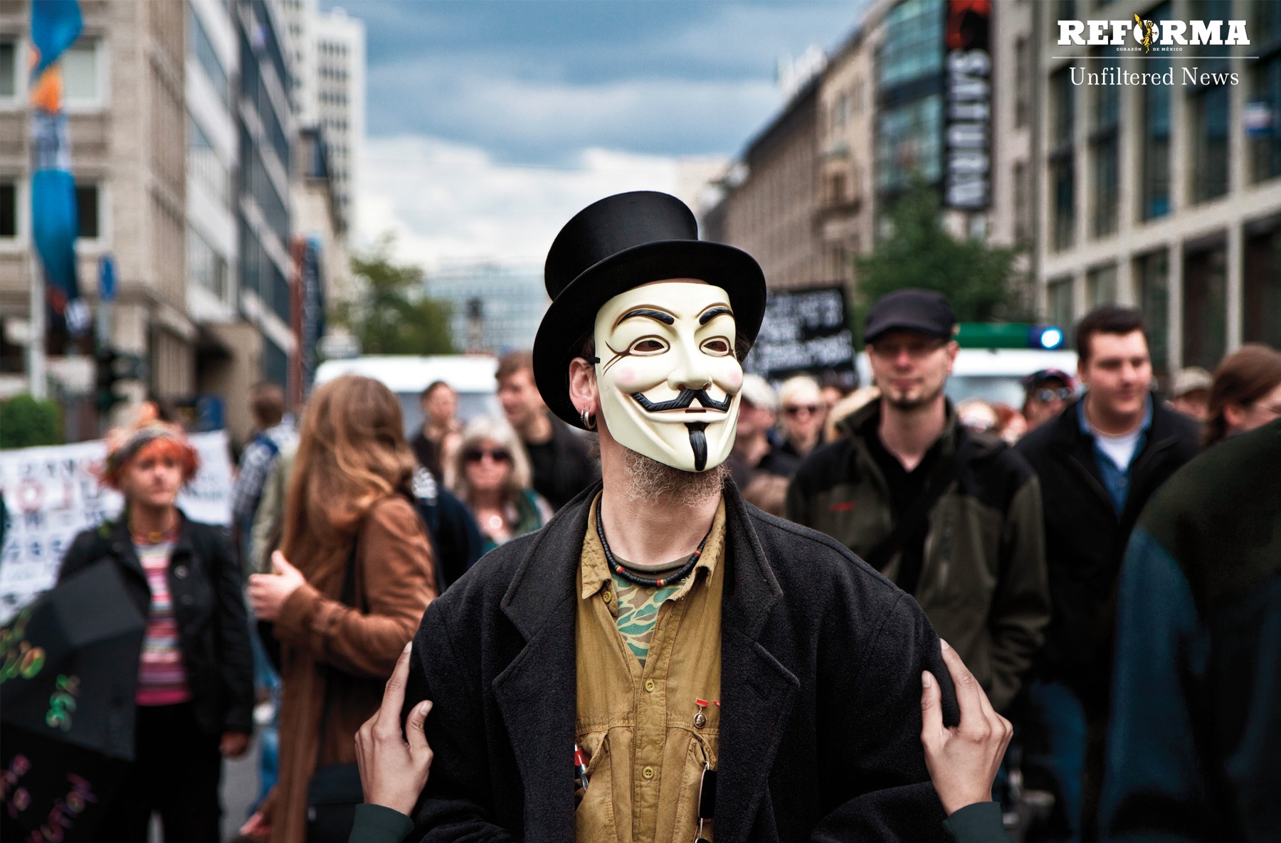 creative-advertising-ideas-reforma-anonymous-002 creative advertising ideas