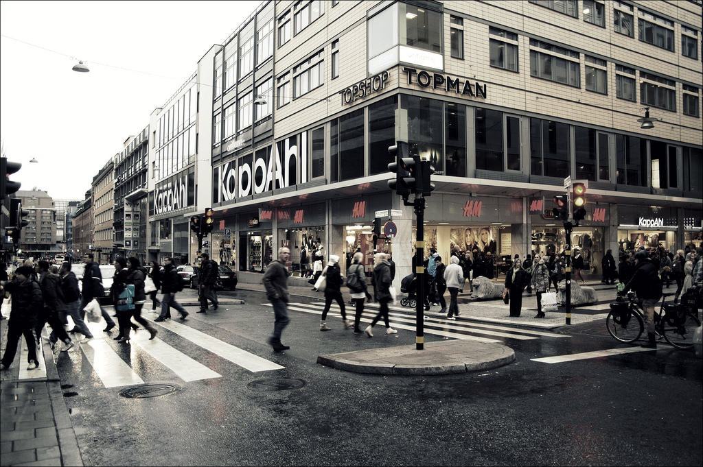 Street Shooting - *Kicki* via photopin cc Street Shooting - *Kicki* via photopin cc