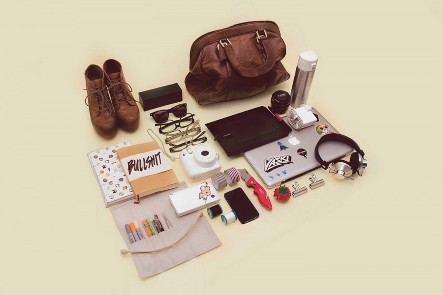ESSENTIALS - Jiani Lu ESSENTIALS - Jiani Lu