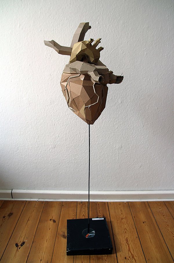 Bartek Elsner Paper sculpture