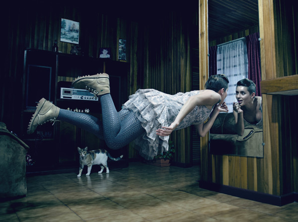 Miguel Abarca Levitation Photography