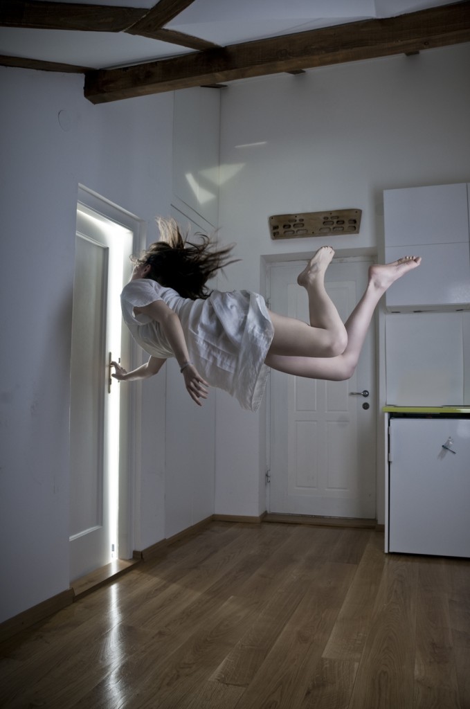 Mina Sarenac Levitation Photography