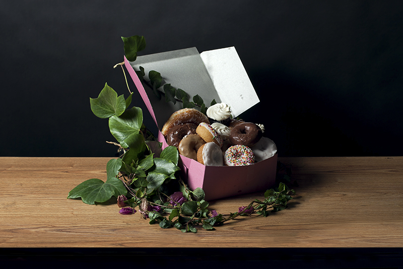 Photographer-Rebecca-Rutten-Contemporary-Pieces-001