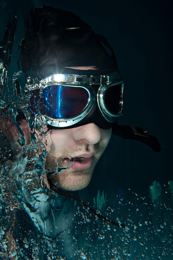 Unterwasser-Portrait-Fotografie-Pilotenbrille