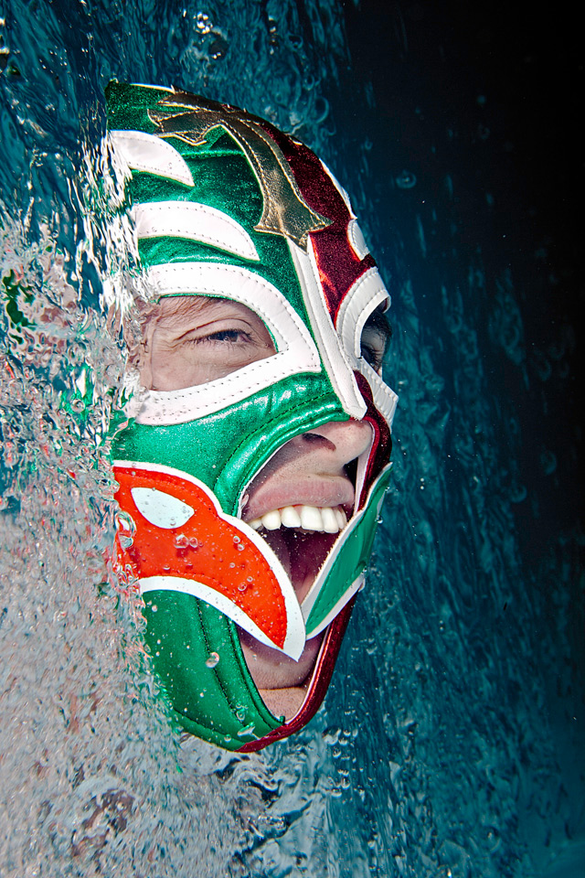 Unterwasser-Portrait-Maske-Lucha-Libre