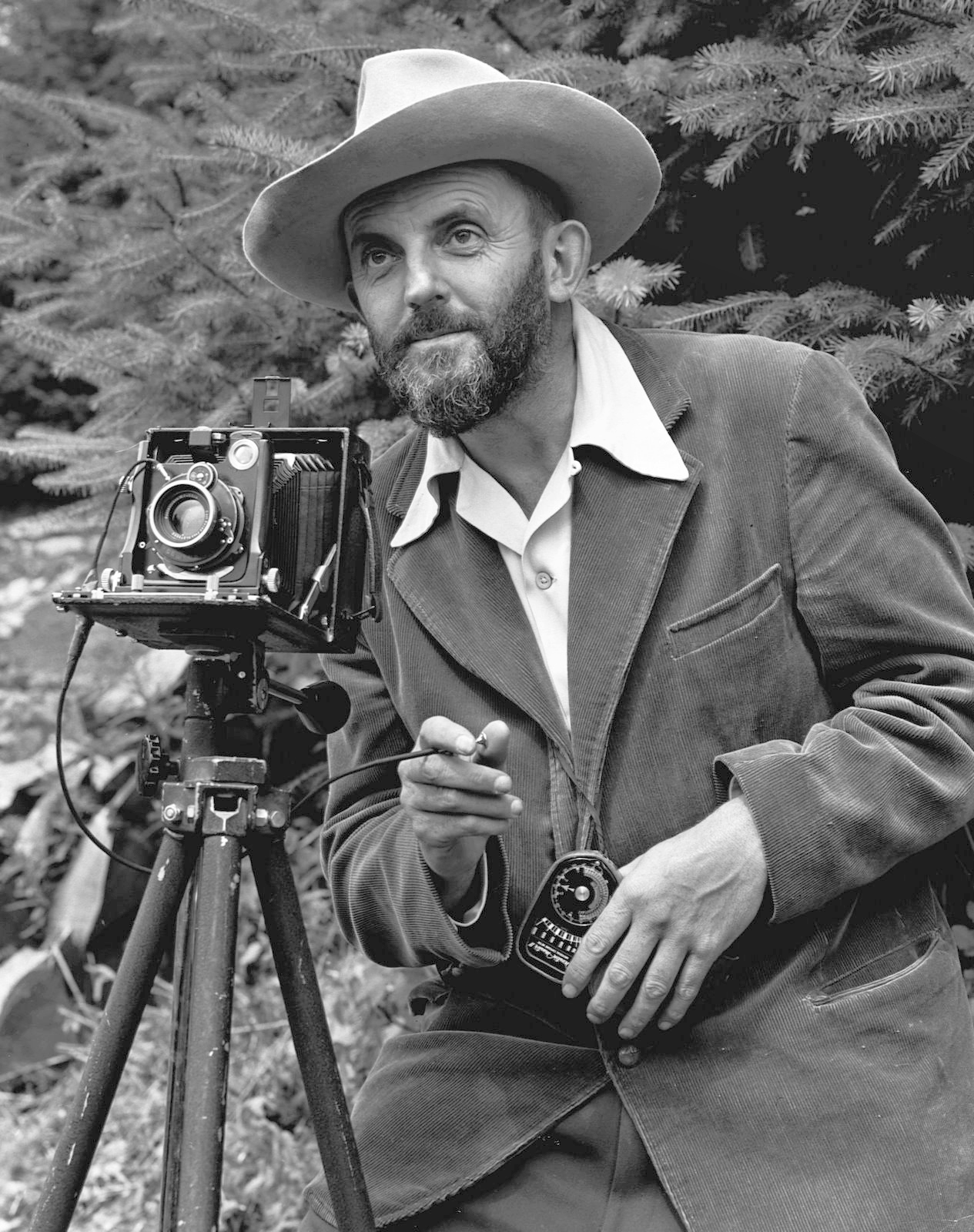 Ansel-Adams-Portrait-Youthephotographer