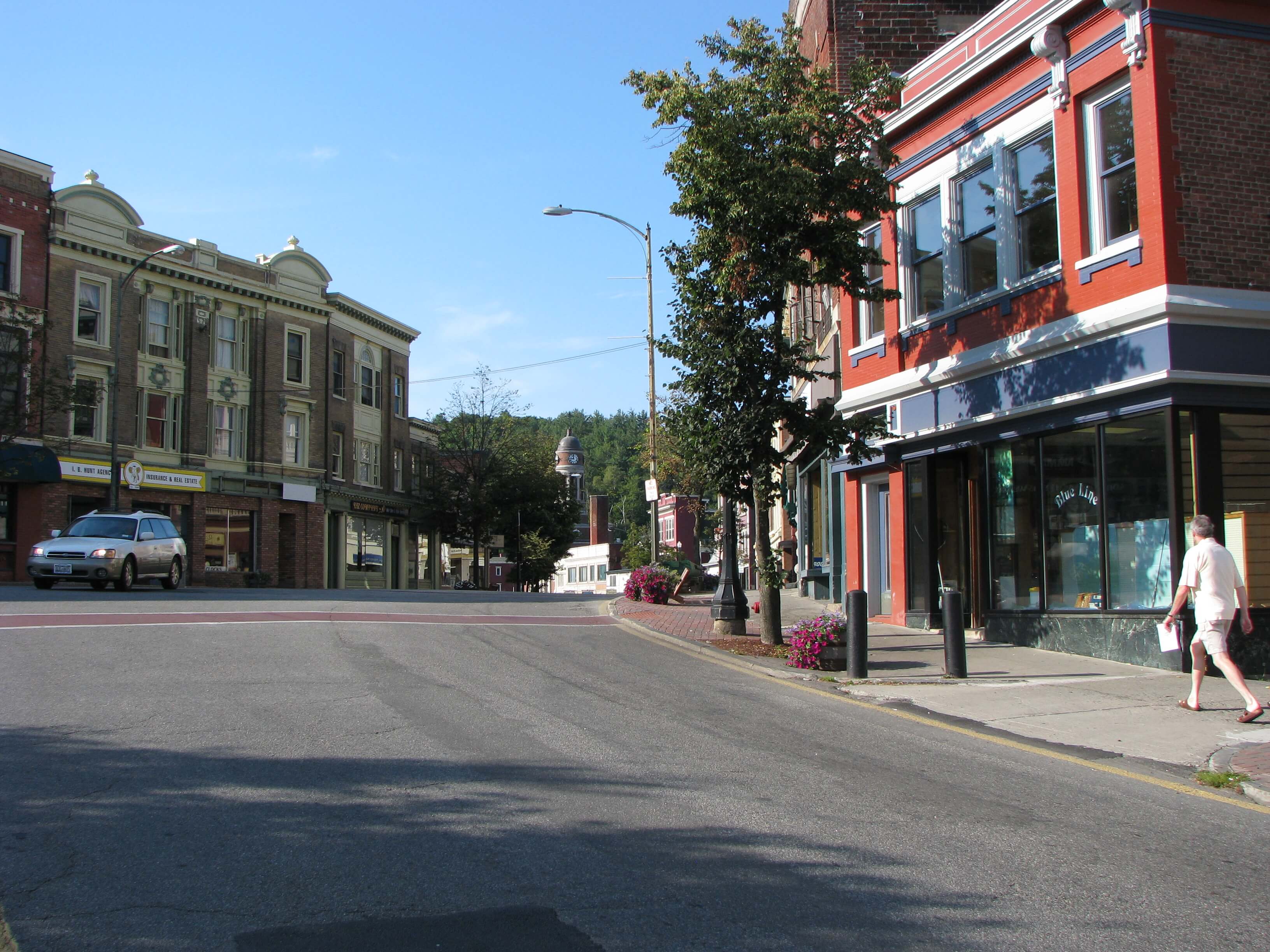 Berkeley_Square_Historic_District,_Saranac_Lake,_NY