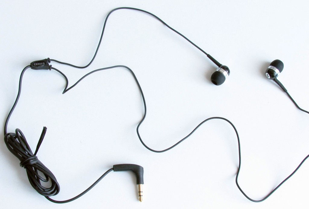 Headphones100